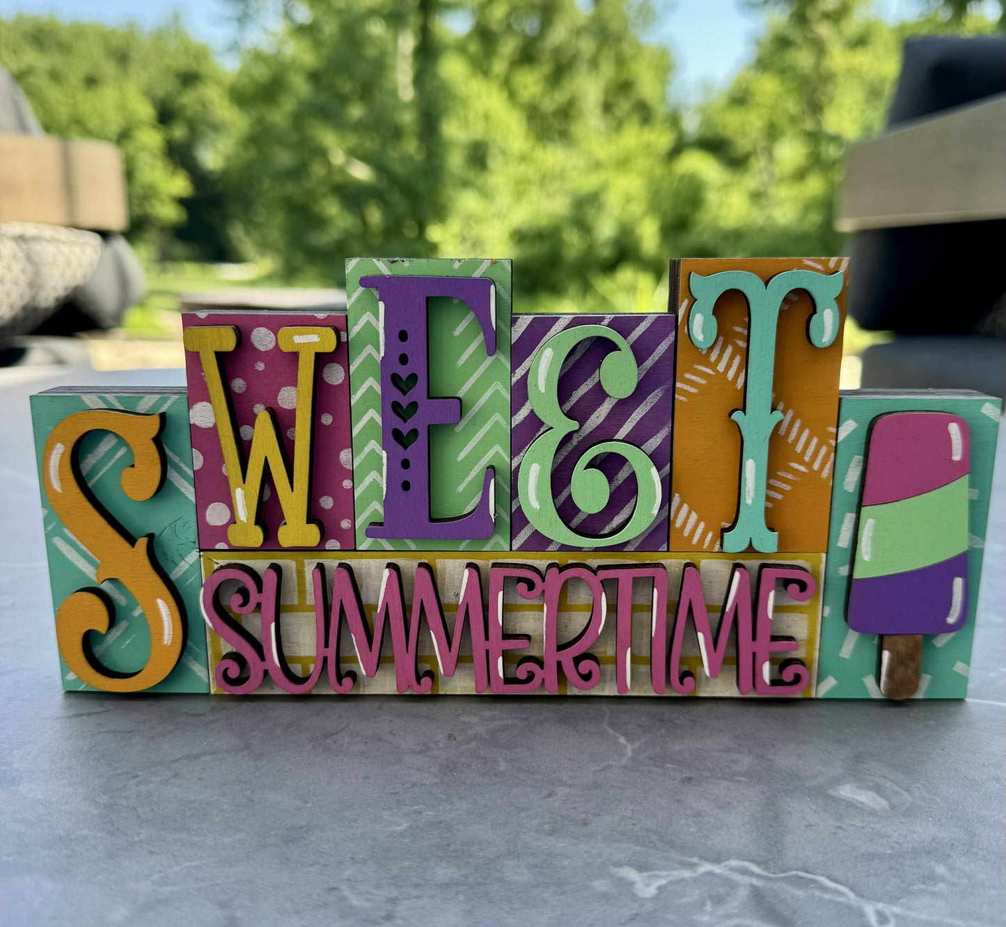 3D Standing Sweet Summertime Display