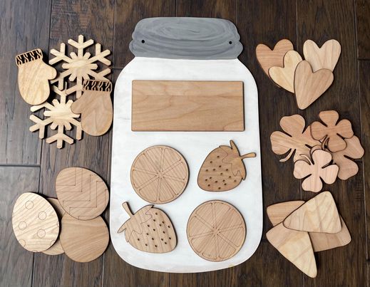 3D Seasonal interchangeable Mason Jar Door Hanger Chalkboard