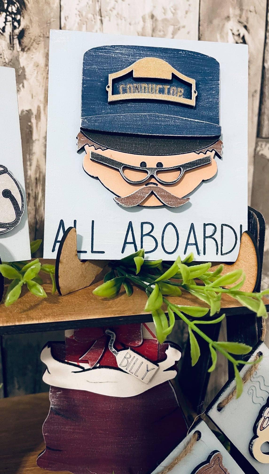 3D Tiered Tray Decor - Polar Express
