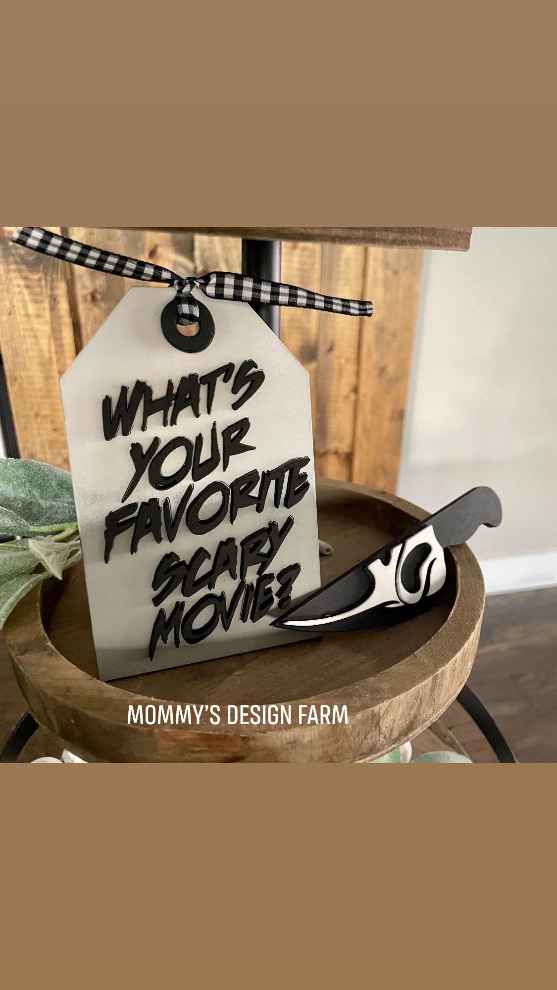 3D Tiered Tray Decor - Scream