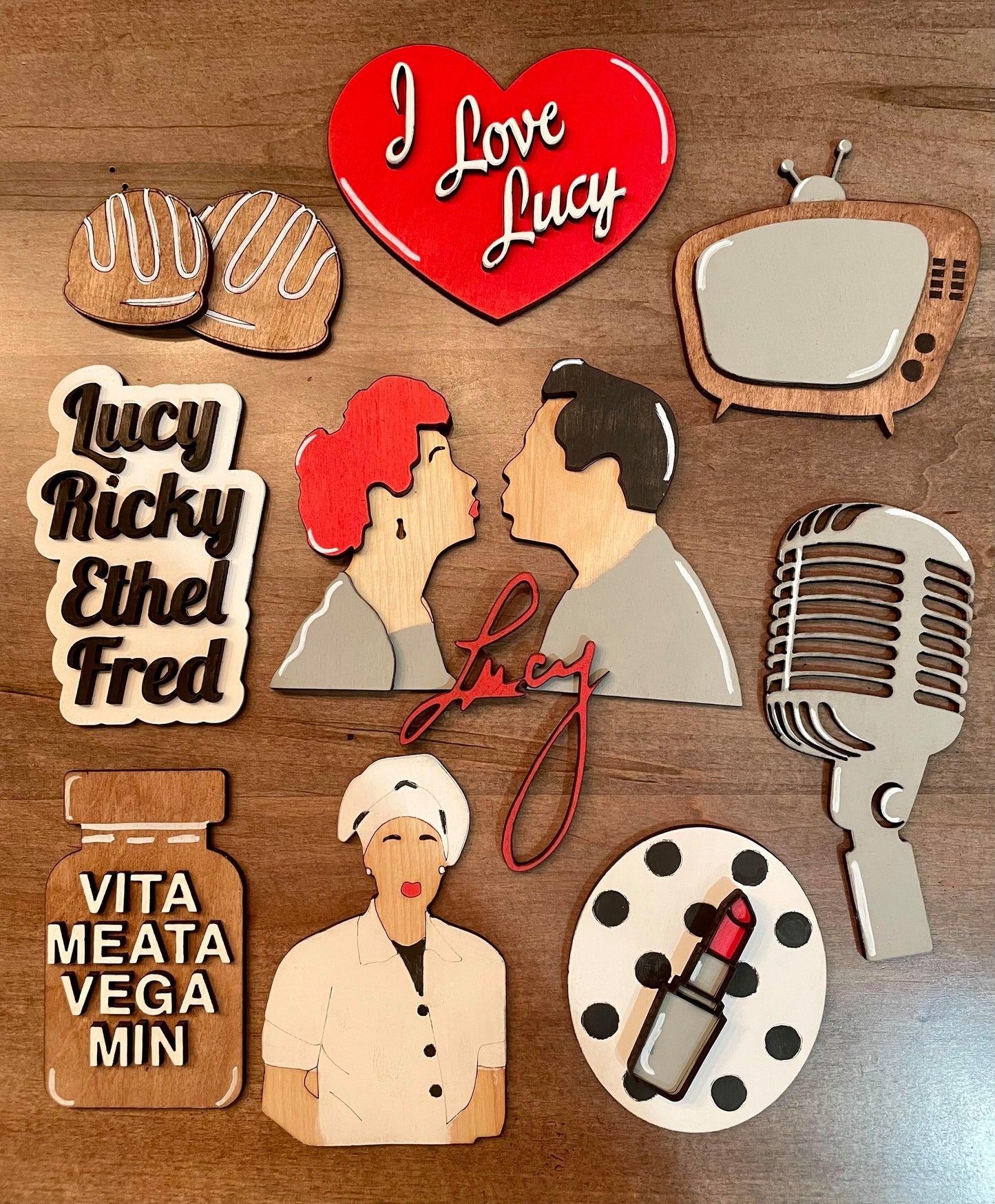 3D Tiered Tray Decor - I love Lucy