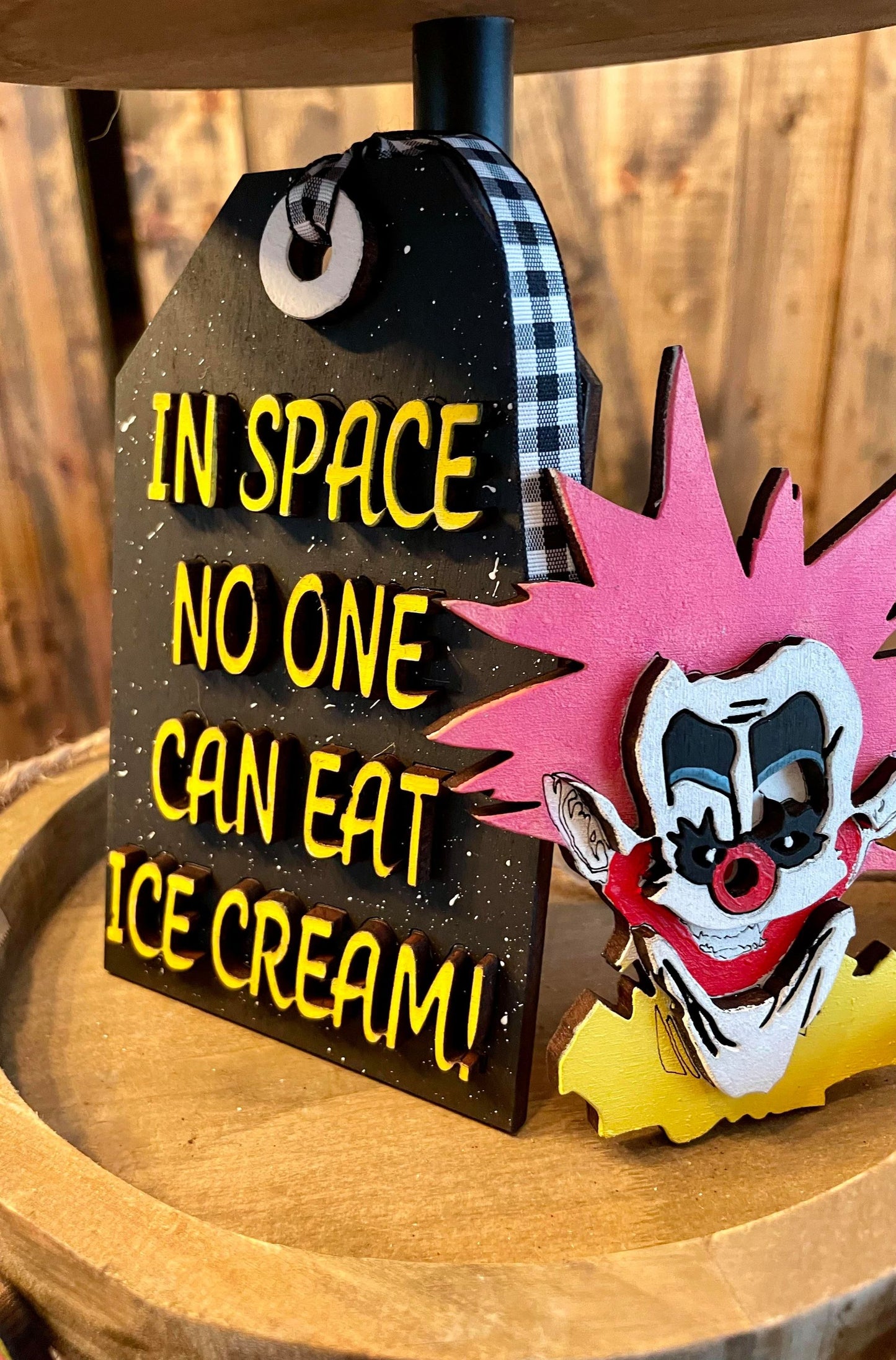 3D Tiered Tray Decor - Killer Klownz