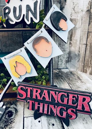 3D Tiered Tray Decor - Stranger Things