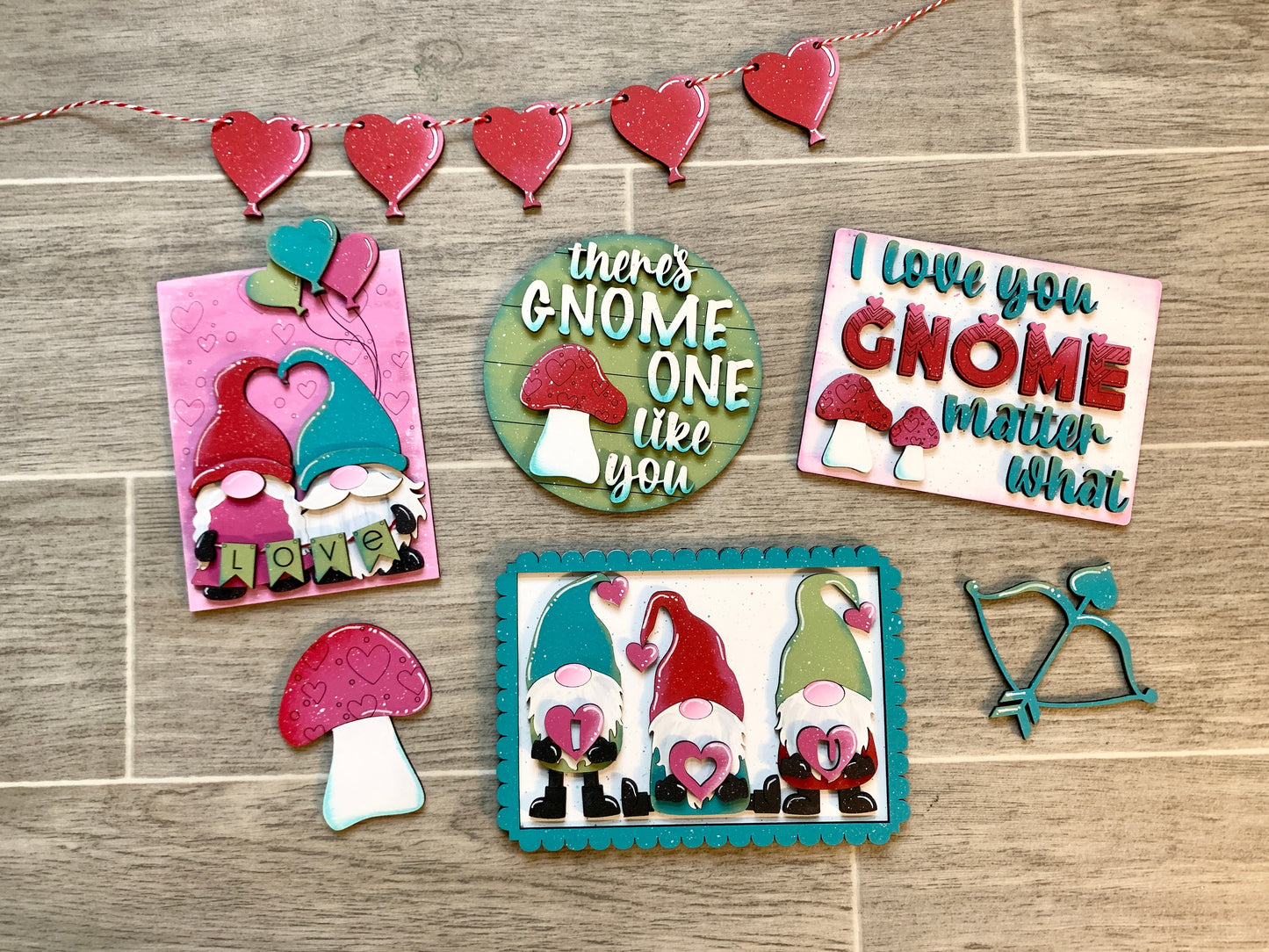 3D Tiered Tray Decor - Valentines Day - Gnome