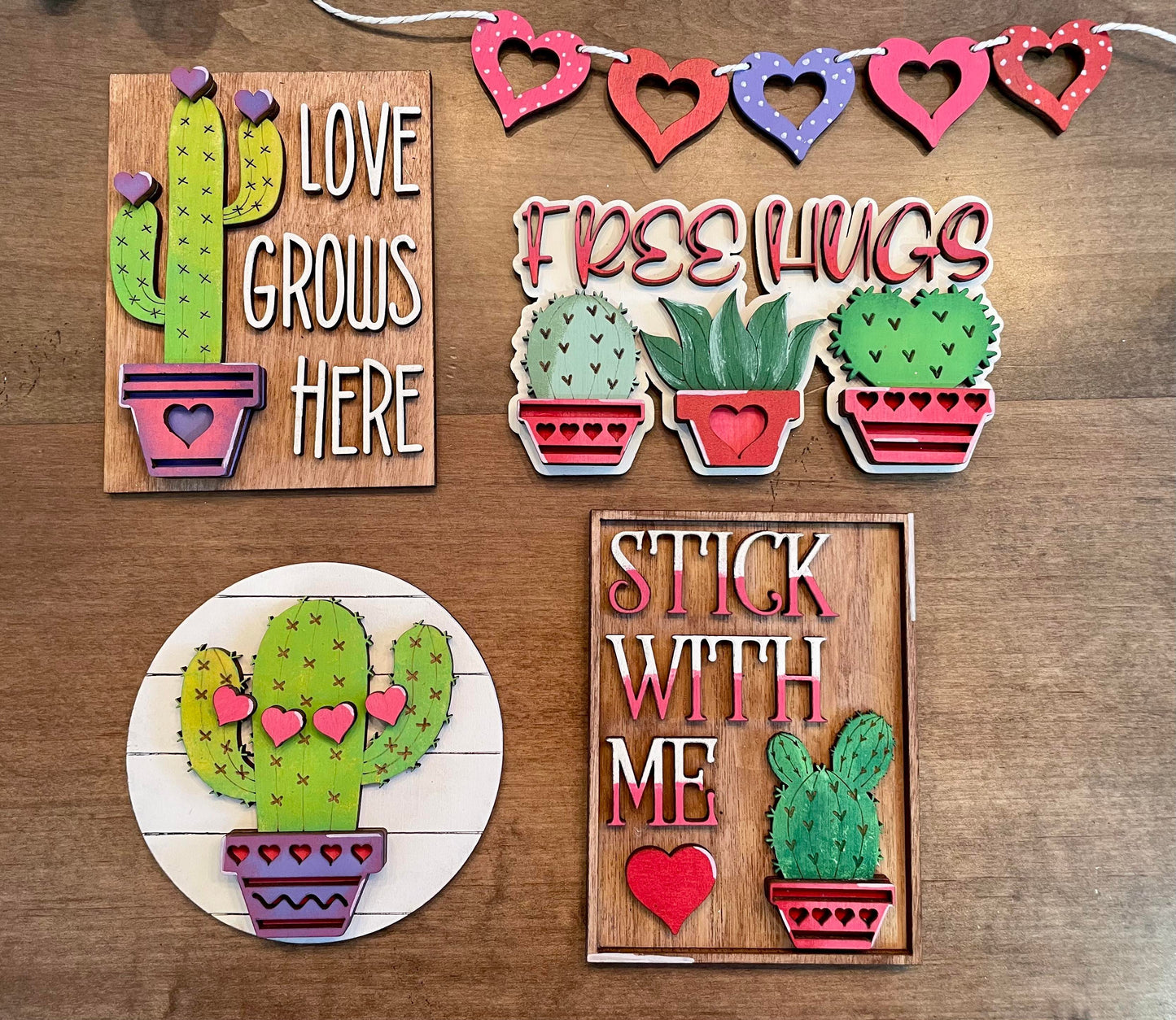 Tiered Tray Decor - Valentines Day - Love grows here