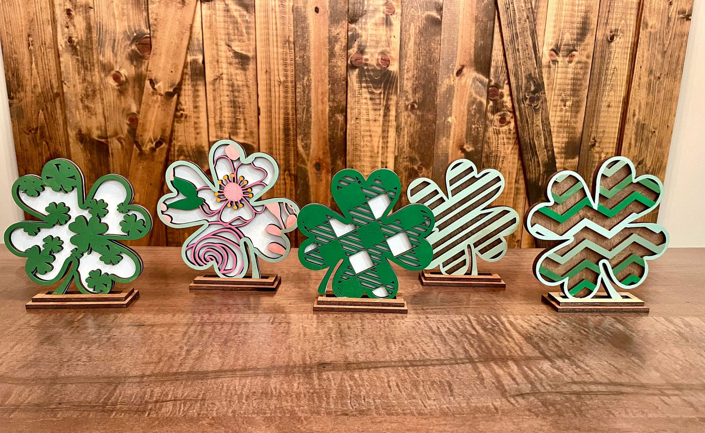 3D Decorative Standing Clovers
