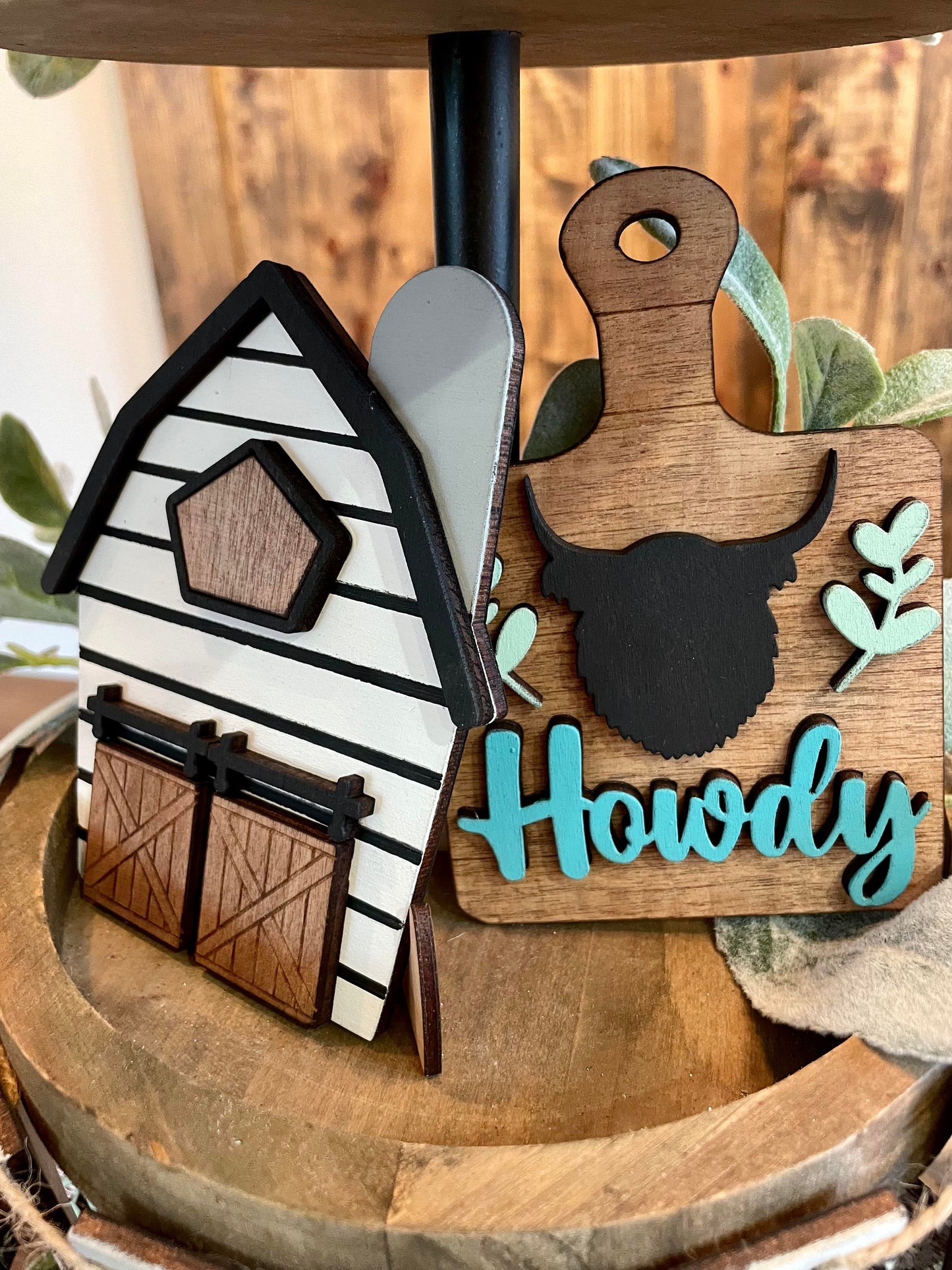3D Tiered Tray Decor - Highland Cow