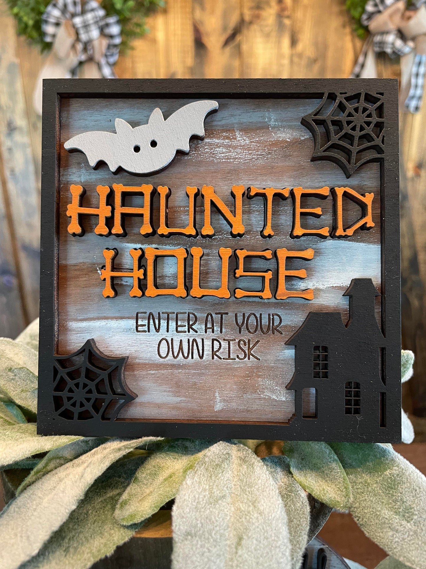 3D Tiered Tray Decor - Haunted House
