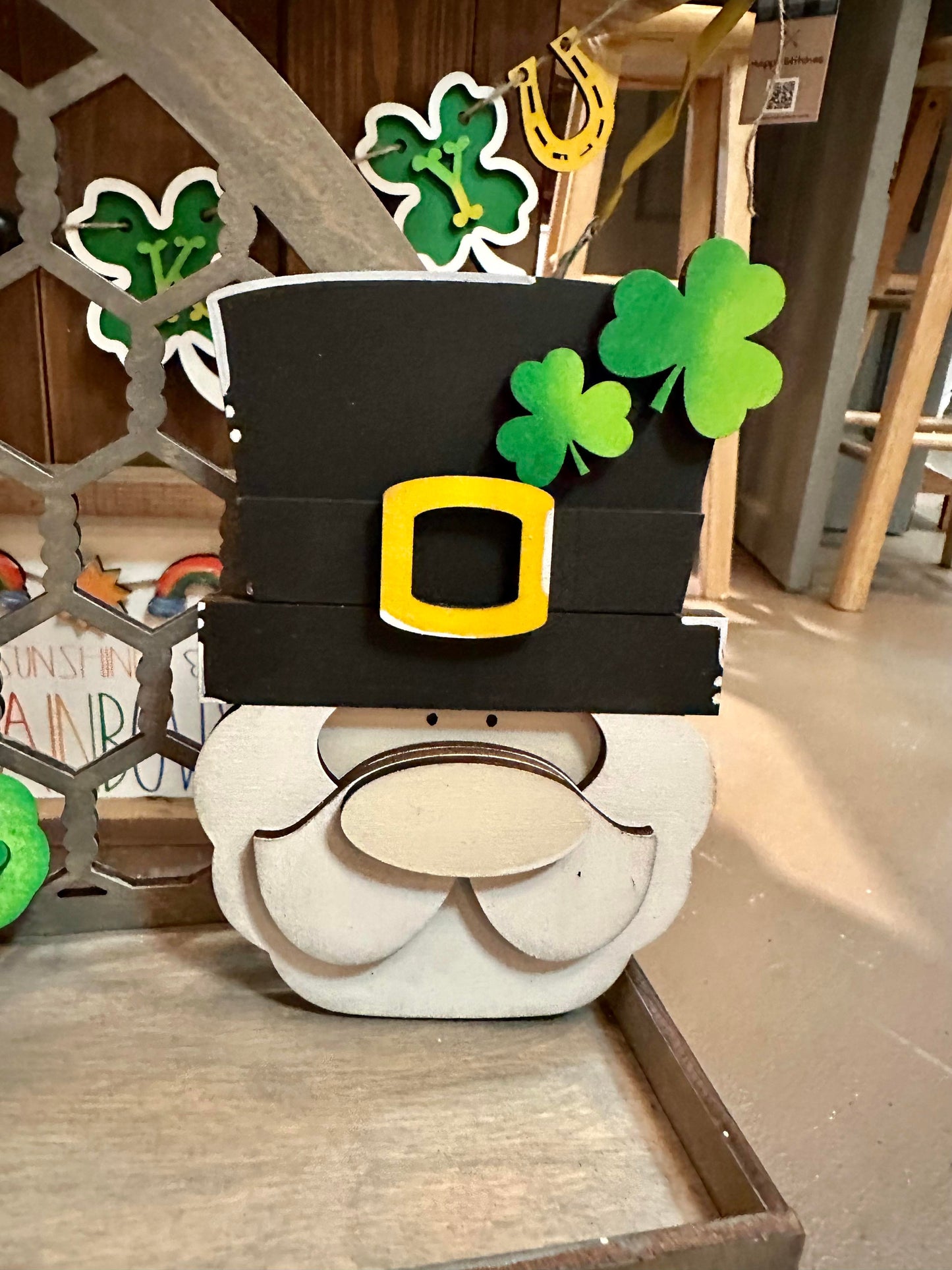 3D Tiered Tray Decor - Kiss me I'm Irish