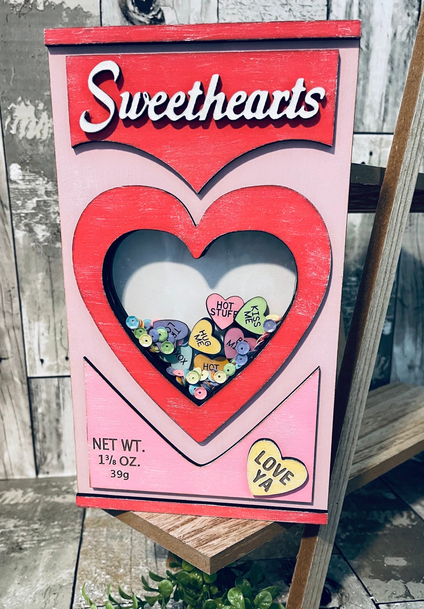 3D Valentine's Day Shaker