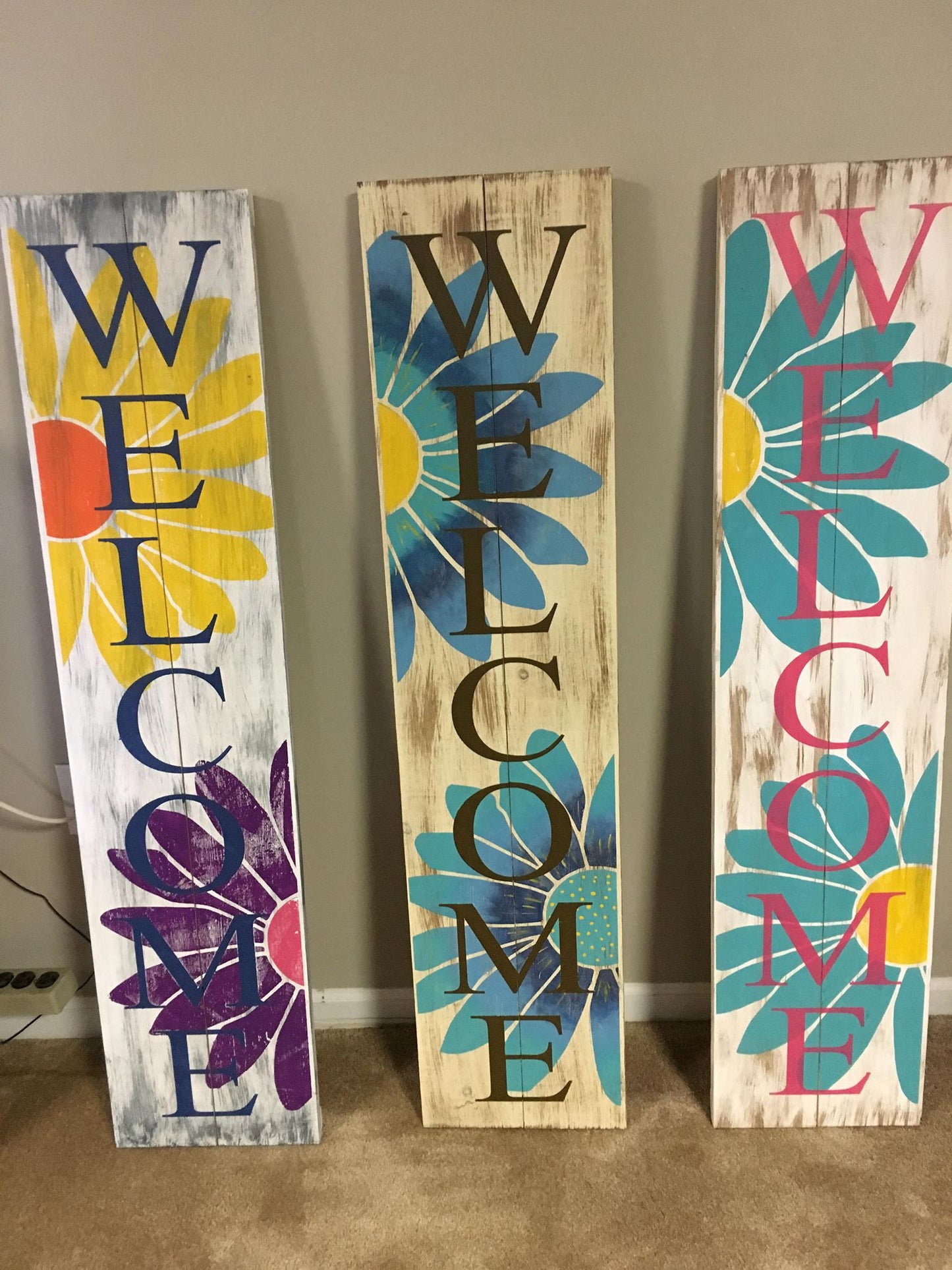 Welcome with Daisy