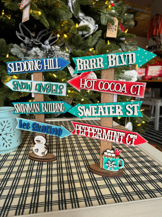 3D Seasonal Directional Signs