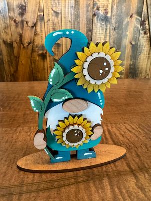 3D Sunflower Standing Small Gnomes