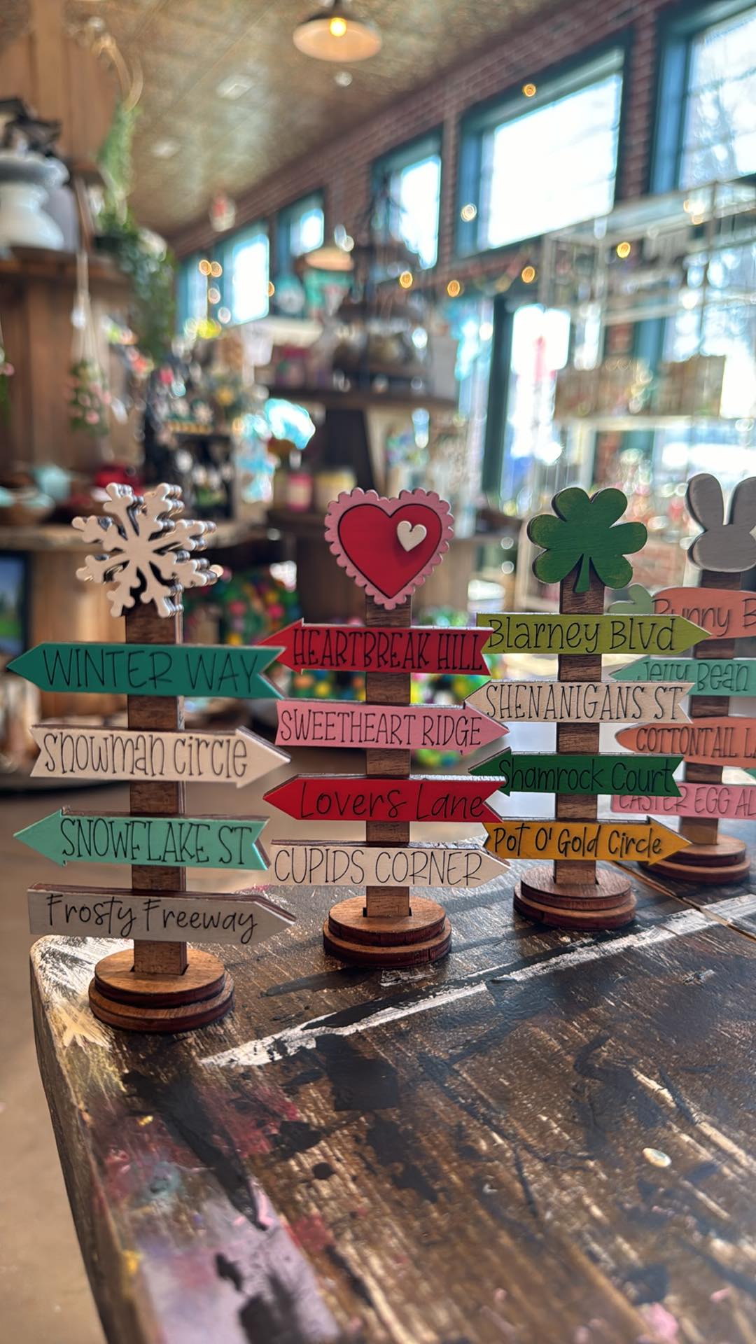 3D Seasonal MINI Directional Signs