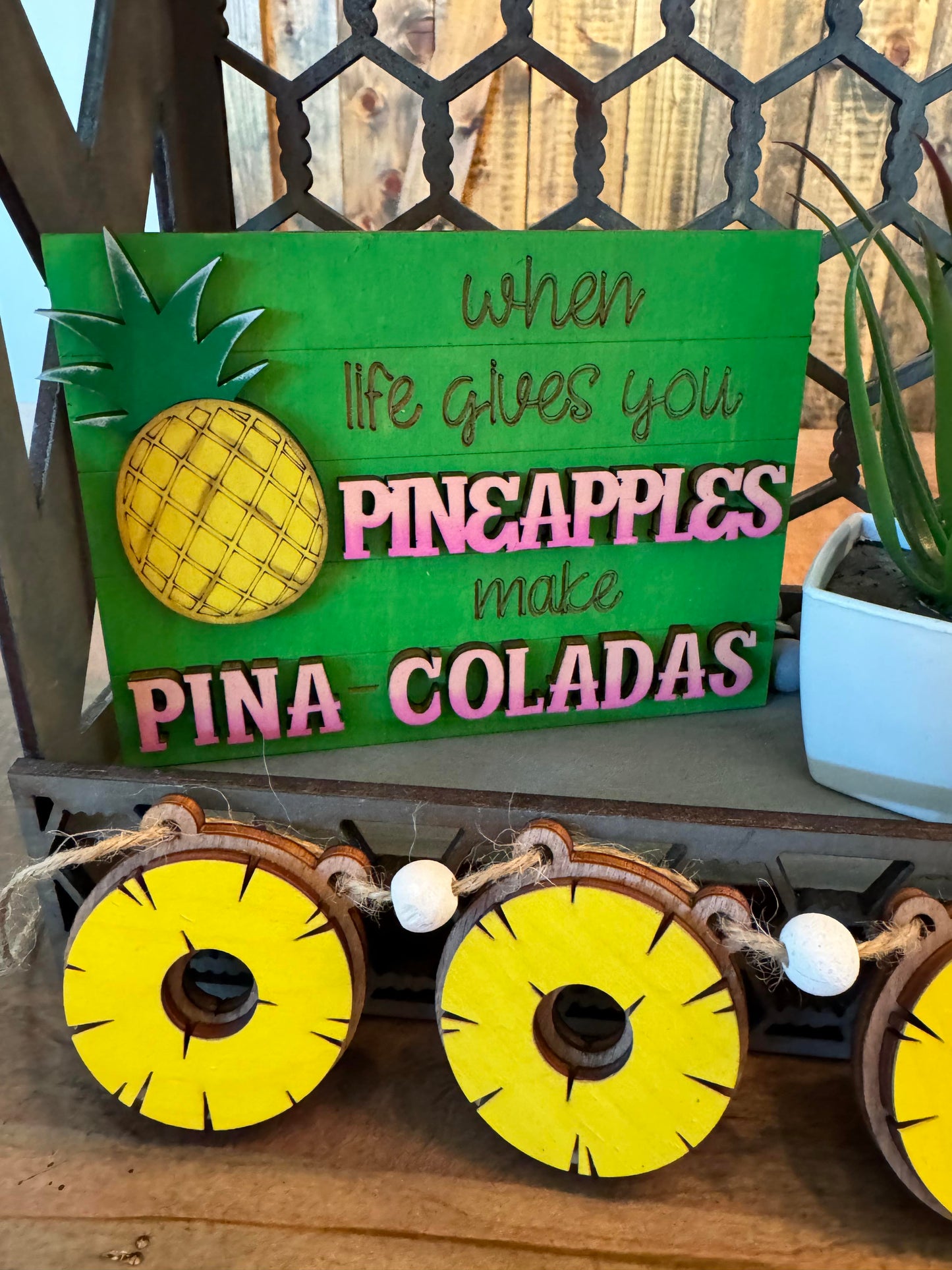 3D Tiered Tray Decor - Pineapple