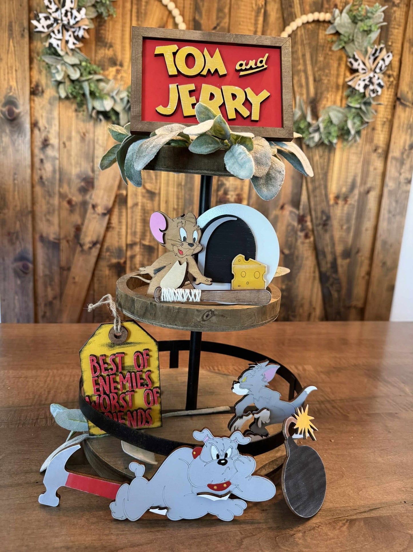 3D Tiered Tray Decor - Tom & Jerry