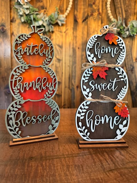 3D Standing Stacked Pumpkins with Spiders and Webs (Copy)