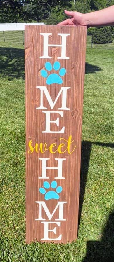 Home sweet home with paw prints in O's