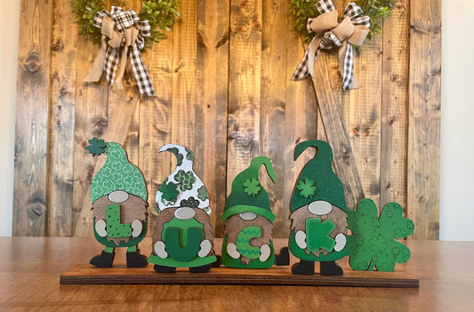 3D Standing Luck Gnomes