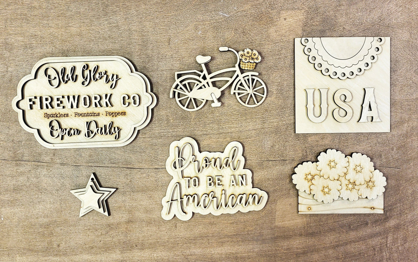 3D Tiered Tray Decor - Patriotic Bike Tray