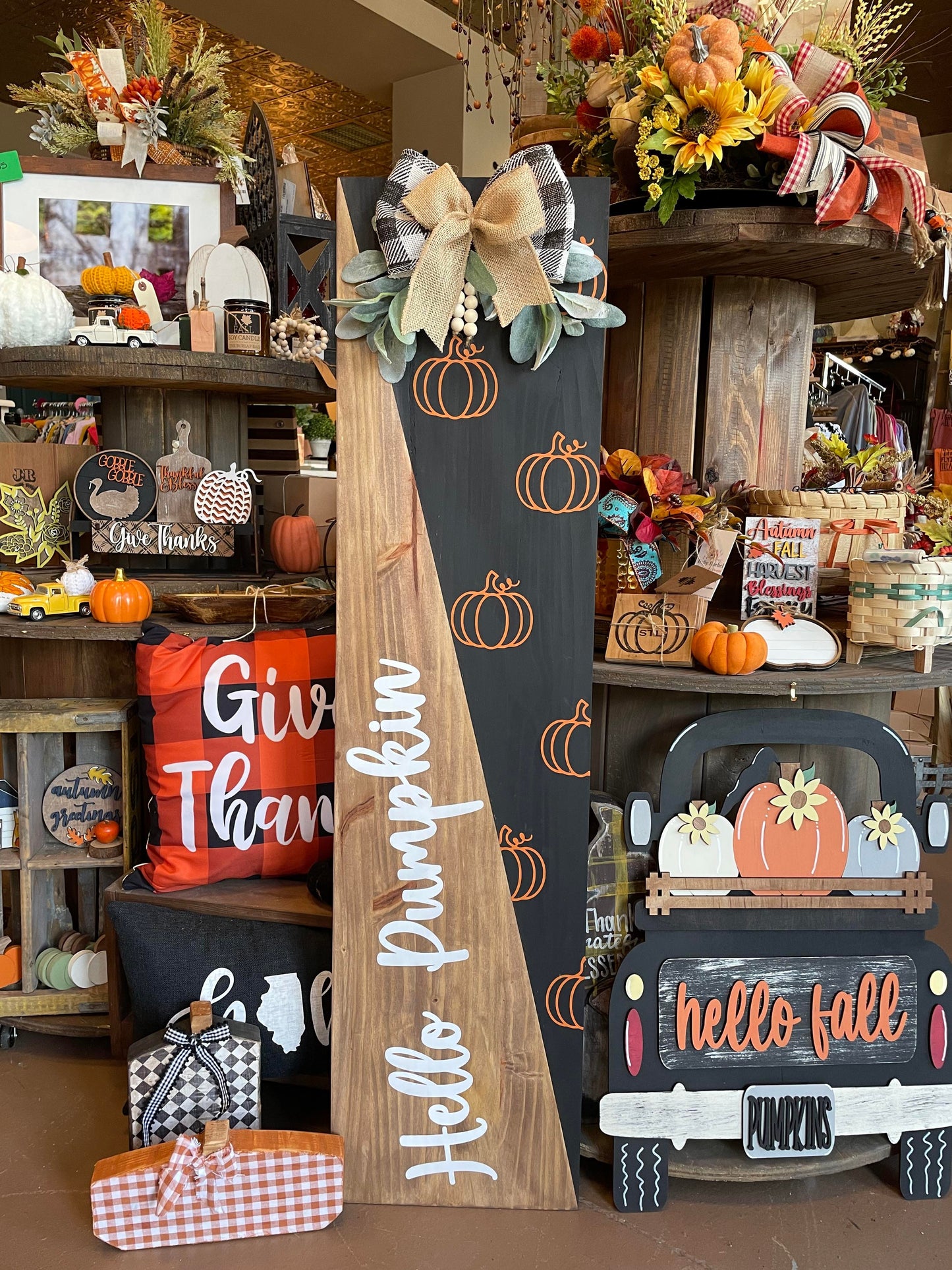 hello Pumpkin Split