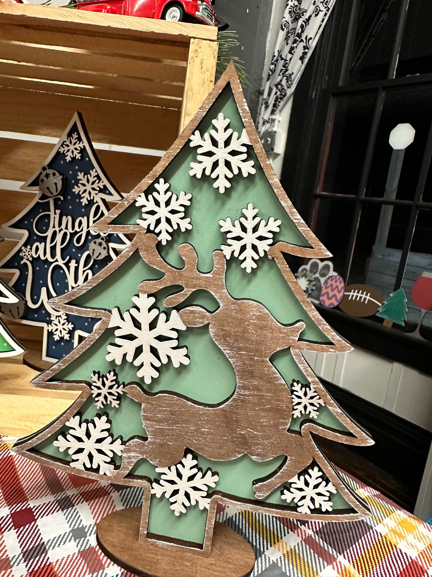 3D Decorative Standing Christmas Tree