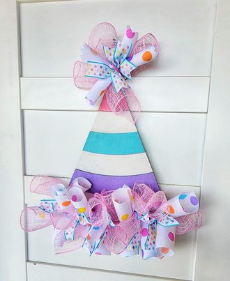 3D Party Hat Hanger