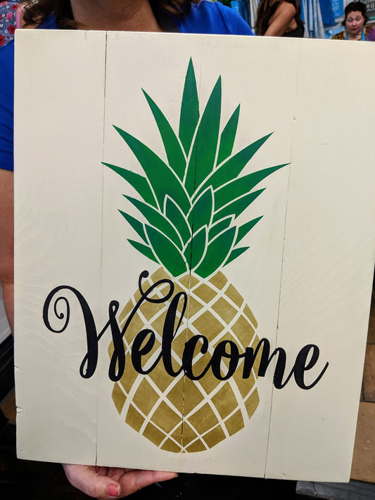 welcome with pineapple