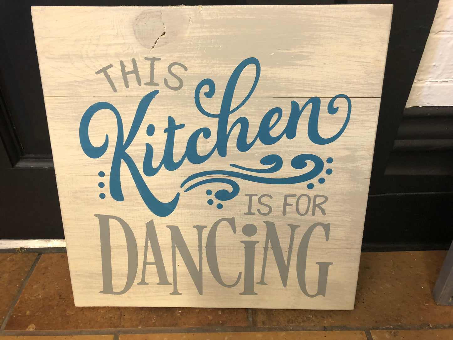 This kitchen is for dancing with dots